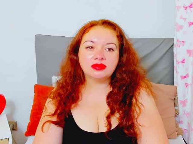 ElisabethAmore webcam