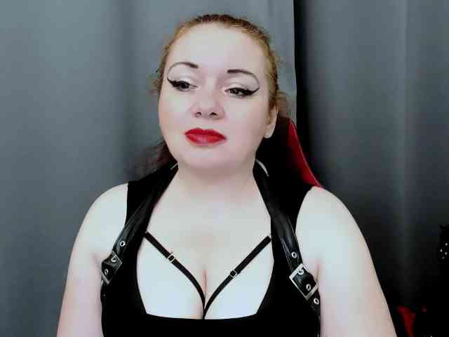 Model: MistressElisabeth