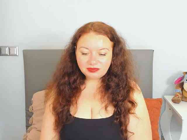 ElisabethAmore webcam