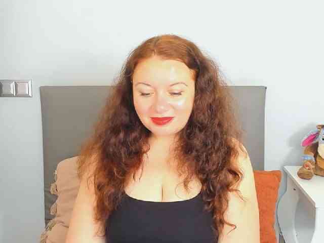 ElisabethAmore webcam
