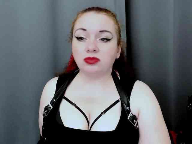 Model: MistressElisabeth