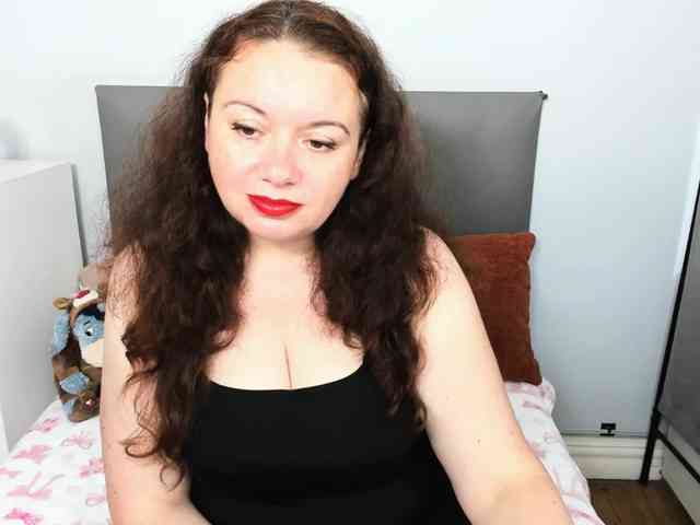 ElisabethAmore webcam