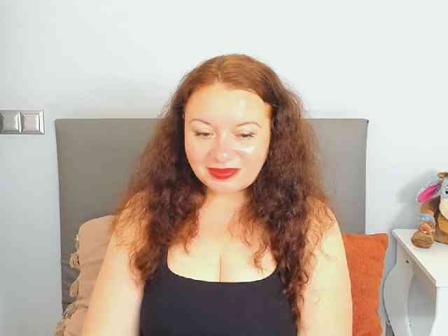 ElisabethAmore webcam