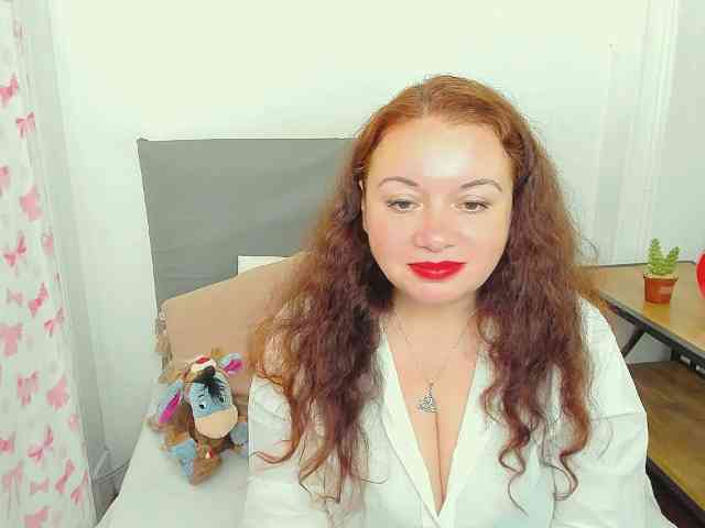 ElisabethAmore webcam