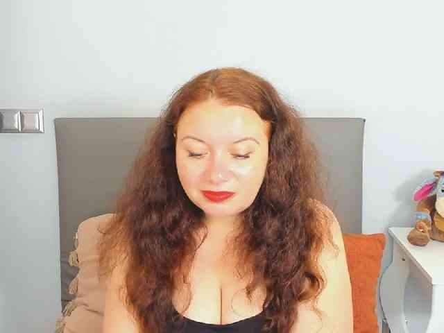ElisabethAmore webcam