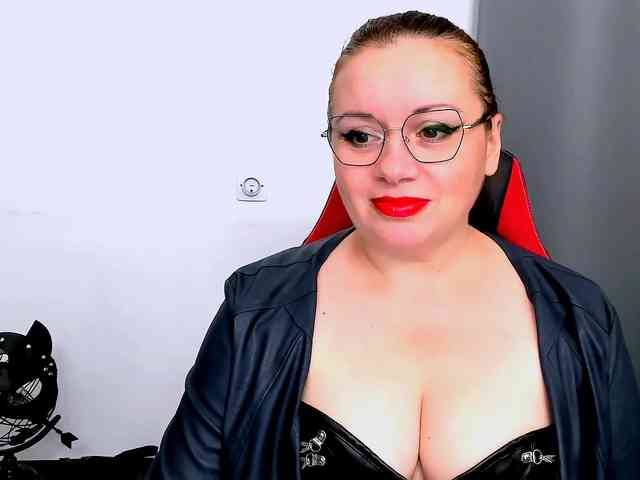MistressElisabeth webcam