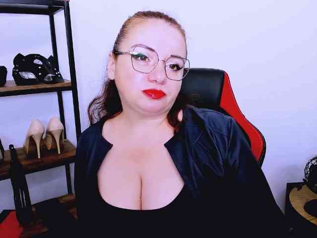 ElisabethAmore's webcam live show