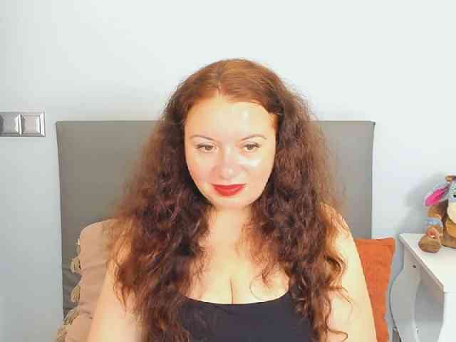 ElisabethAmore webcam