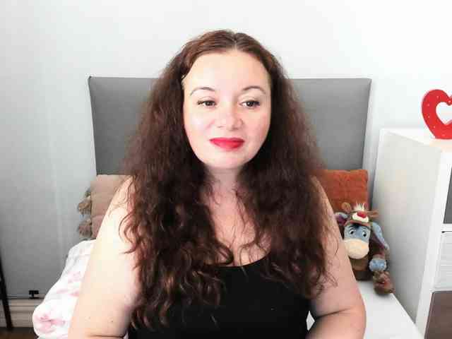 ElisabethAmore webcam