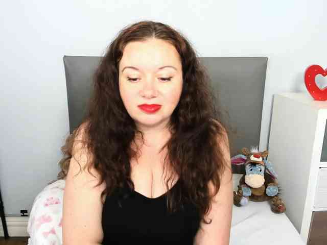 ElisabethAmore webcam