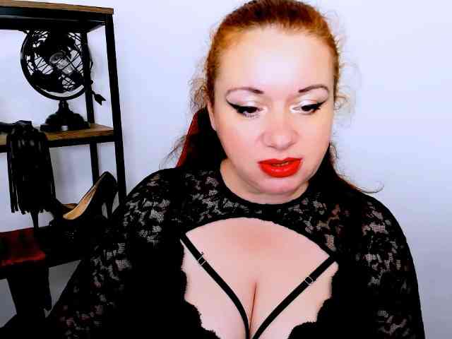 Model: MistressElisabeth