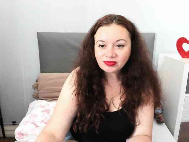 ElisabethAmore webcam