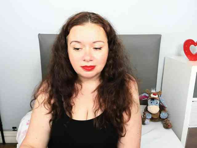 ElisabethAmore webcam