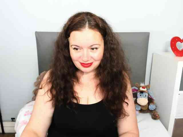 ElisabethAmore webcam