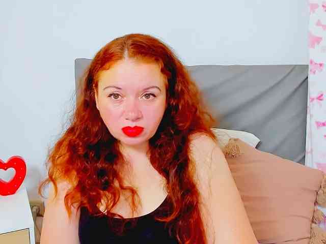 ElisabethAmore webcam