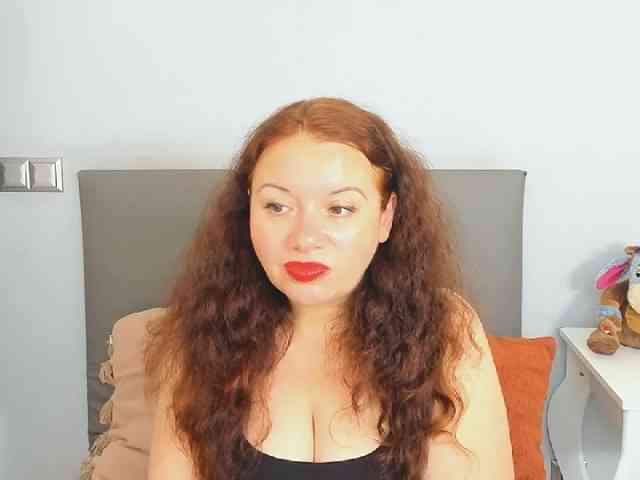 ElisabethAmore webcam