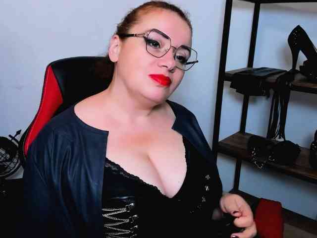 MistressElisabeth webcam
