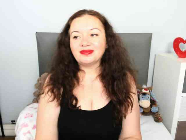 ElisabethAmore webcam