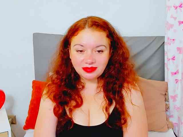 ElisabethAmore webcam