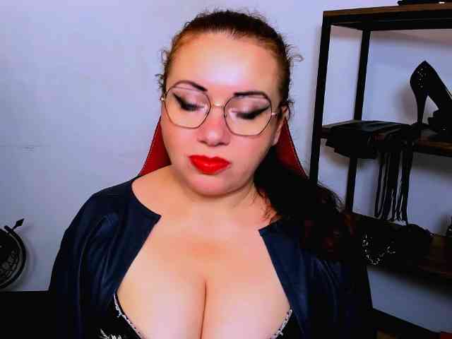 MistressElisabeth webcam