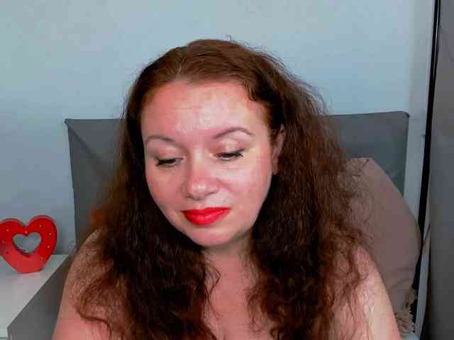 ElisabethAmore webcam
