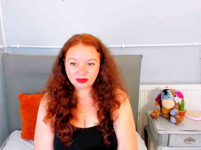 ElisabethAmore webcam