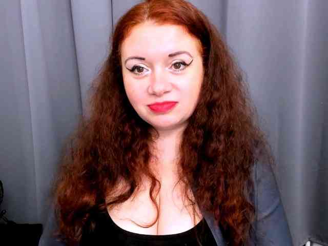 Model: MistressElisabeth