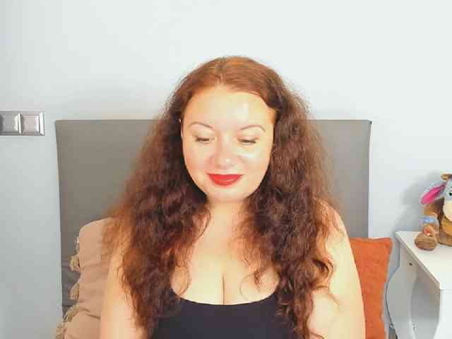 ElisabethAmore webcam