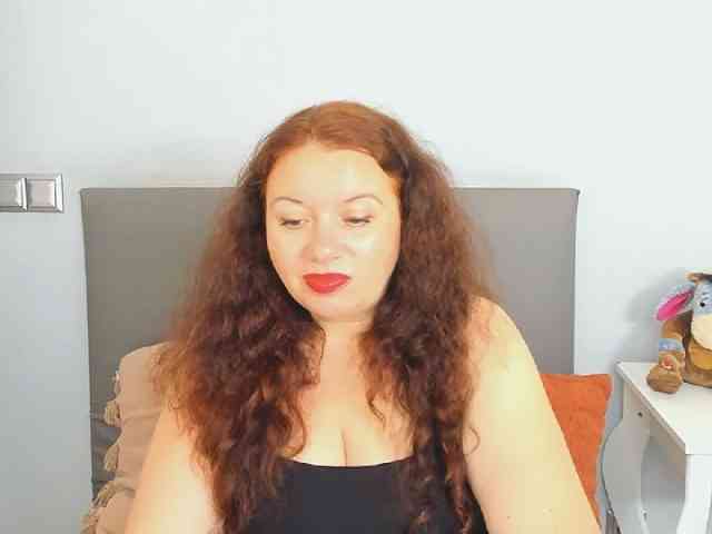 ElisabethAmore webcam