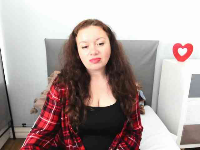 ElisabethAmore webcam