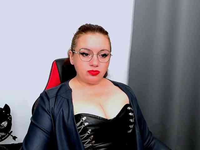 MistressElisabeth webcam