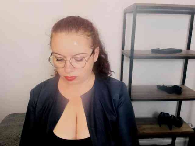 MistressElisabeth webcam