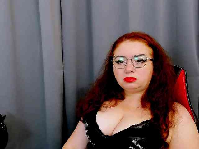 MistressElisabeth webcam