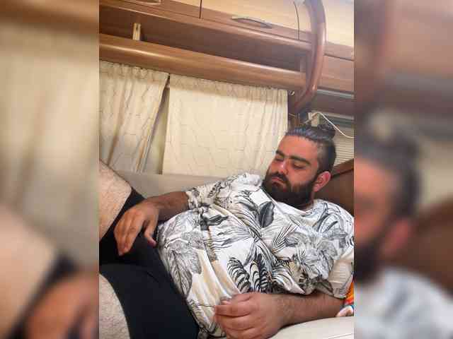 Oliver1212xxx Sex Cam Show