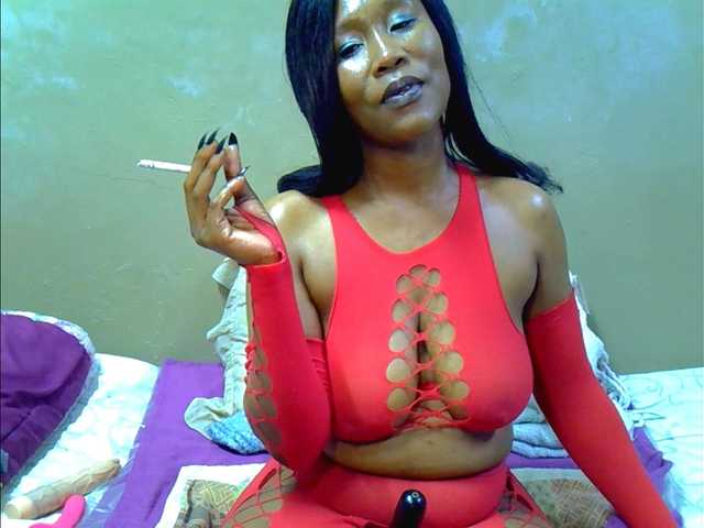 BigAss-Sexlover live cam on BongaCams