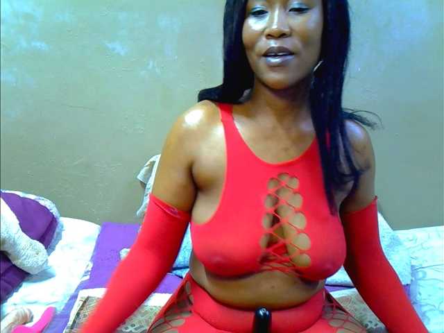 BigAss-Sexlover live cam on BongaCams