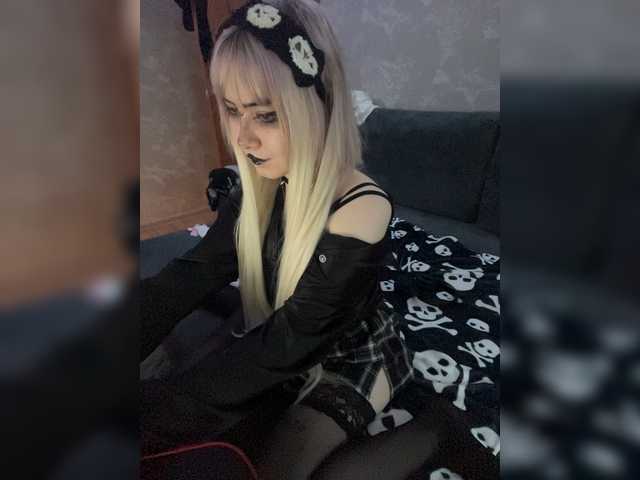 Sindy-Lou669 live cam on BongaCams