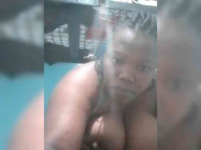 Sexxy-boobs webcam