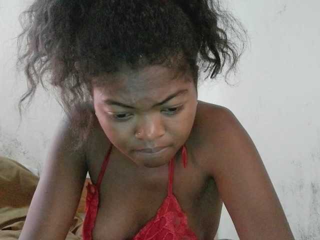 Rytah live cam on BongaCams