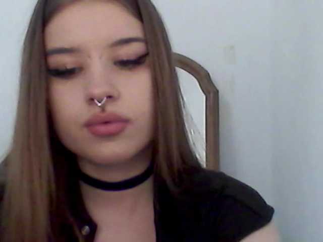 MollyLolly live cam on BongaCams