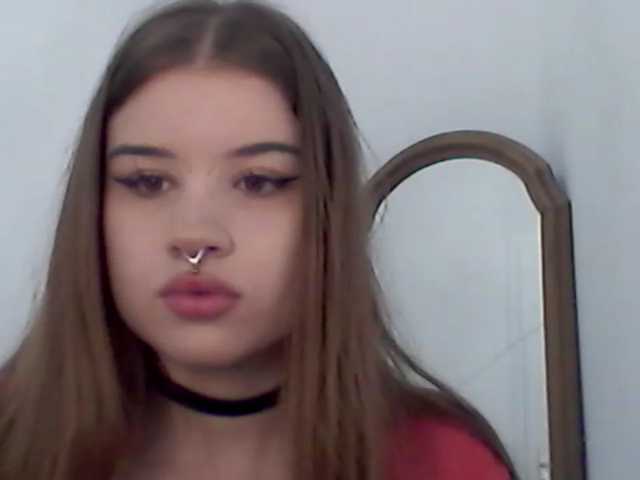 MollyLolly webcam