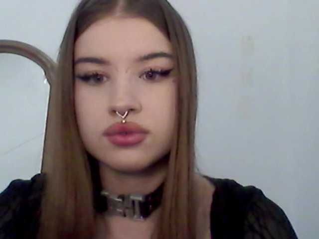 MollyLolly live cam on BongaCams