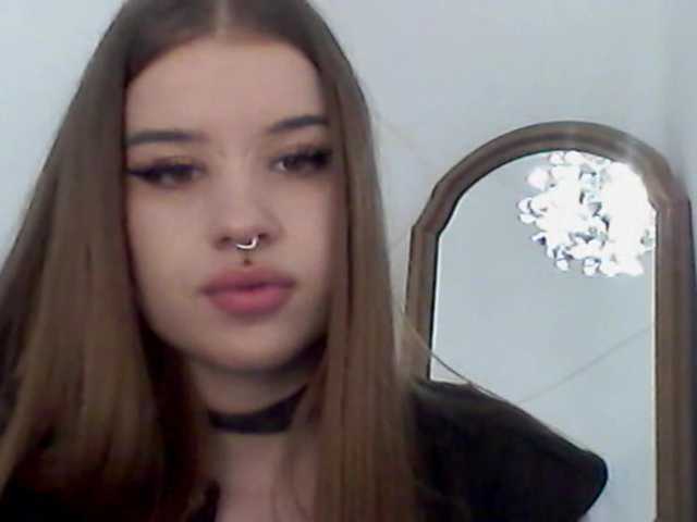 MollyLolly live cam on BongaCams