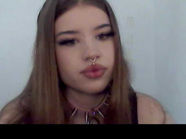 MollyLolly live cam on BongaCams