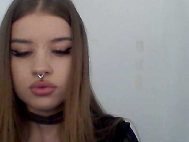 MollyLolly live cam on BongaCams