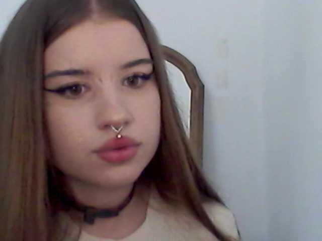 MollyLolly live cam on BongaCams