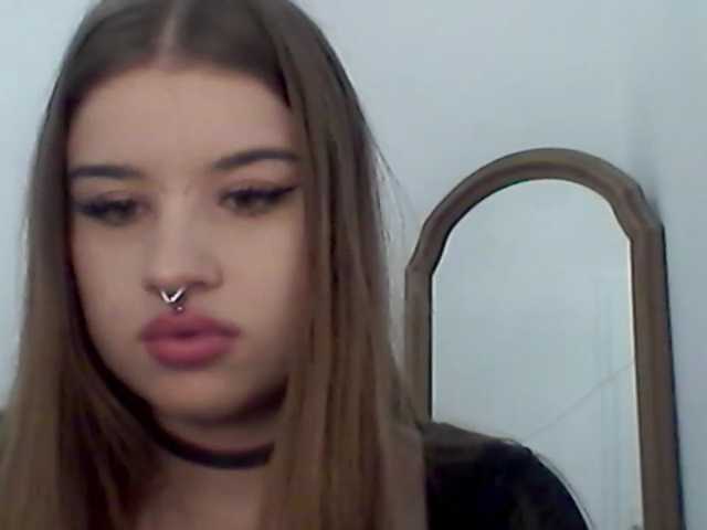 MollyLolly live cam on BongaCams