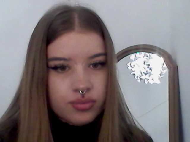 MollyLolly live cam on BongaCams