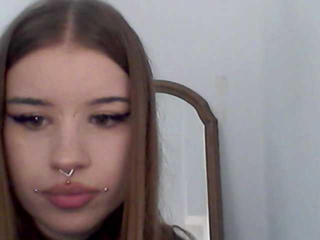 MollyLolly live cam on BongaCams