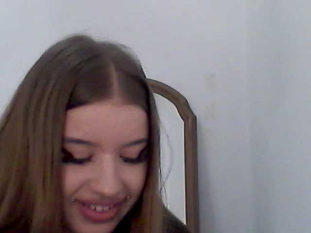 MollyLolly live cam on BongaCams